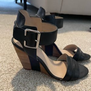 Nine West size 8 1/2 wedges